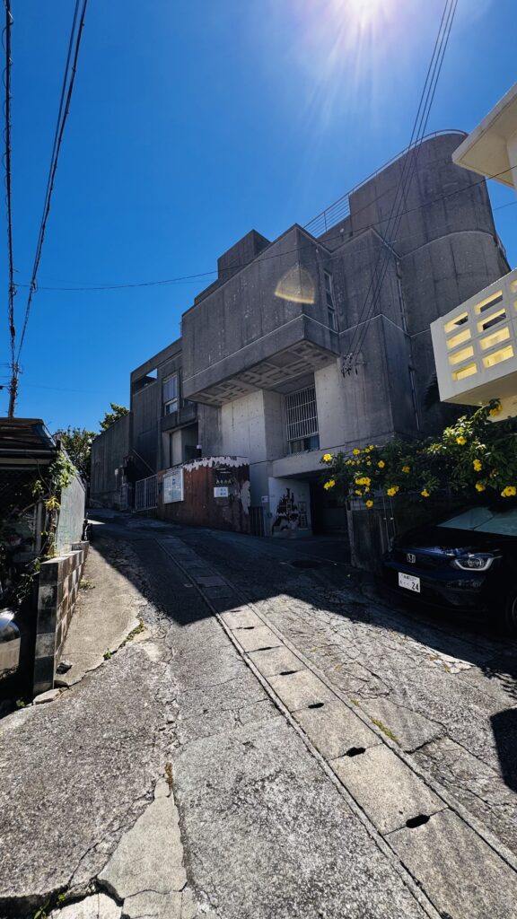 天久神の教会外観